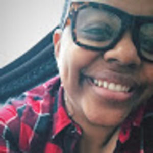 Meet your Posher, Dominique